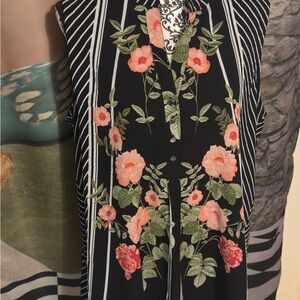 ✨✨2 for 1 Avenue Black Top with Pink Floral Design &  Multicolor Striped V-Neck
